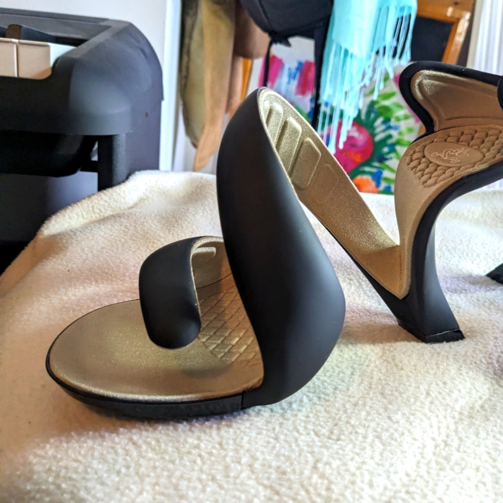 Julian Hakes unique designer heels